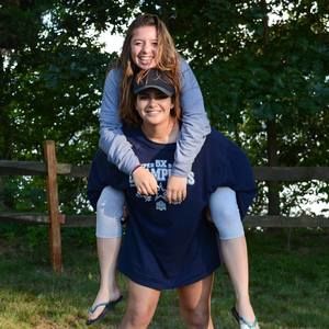 Meet your Posher, Maya